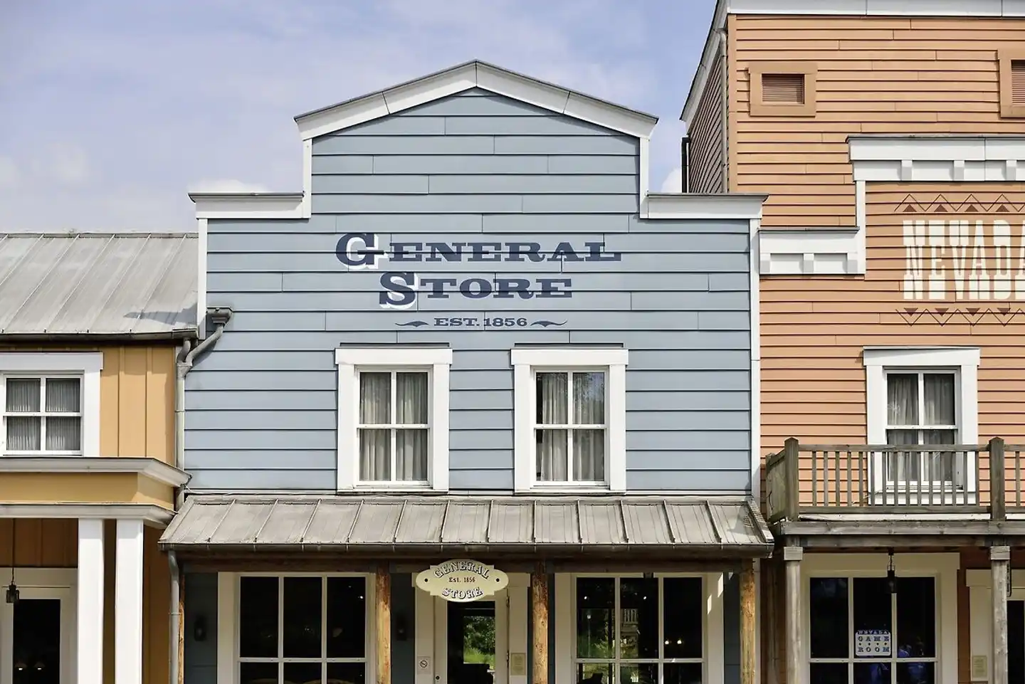 DisneyHotelCheyenne1