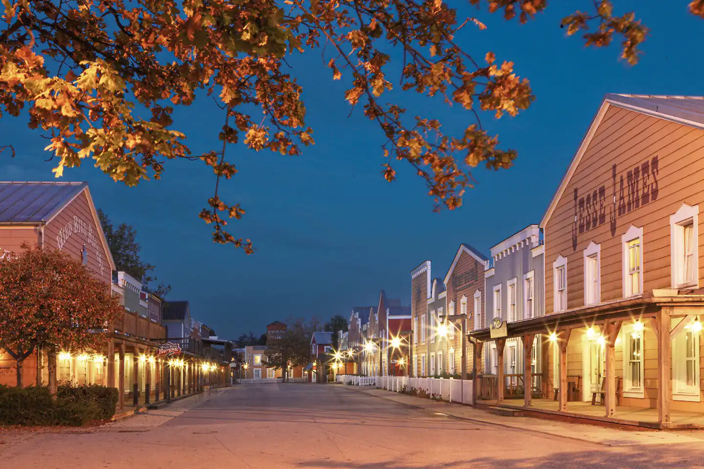 DisneyHotelCheyenne4