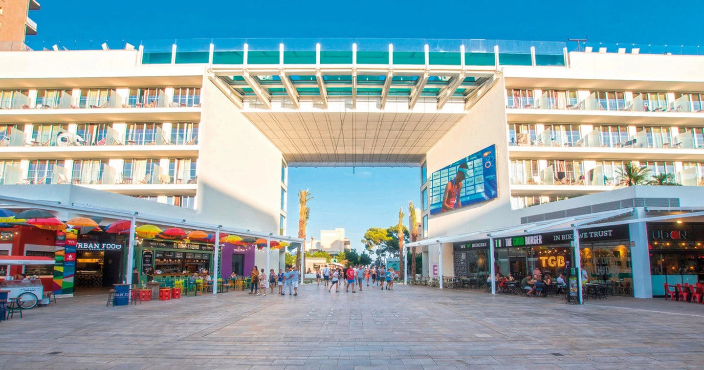 MeliáCalviáBeach1